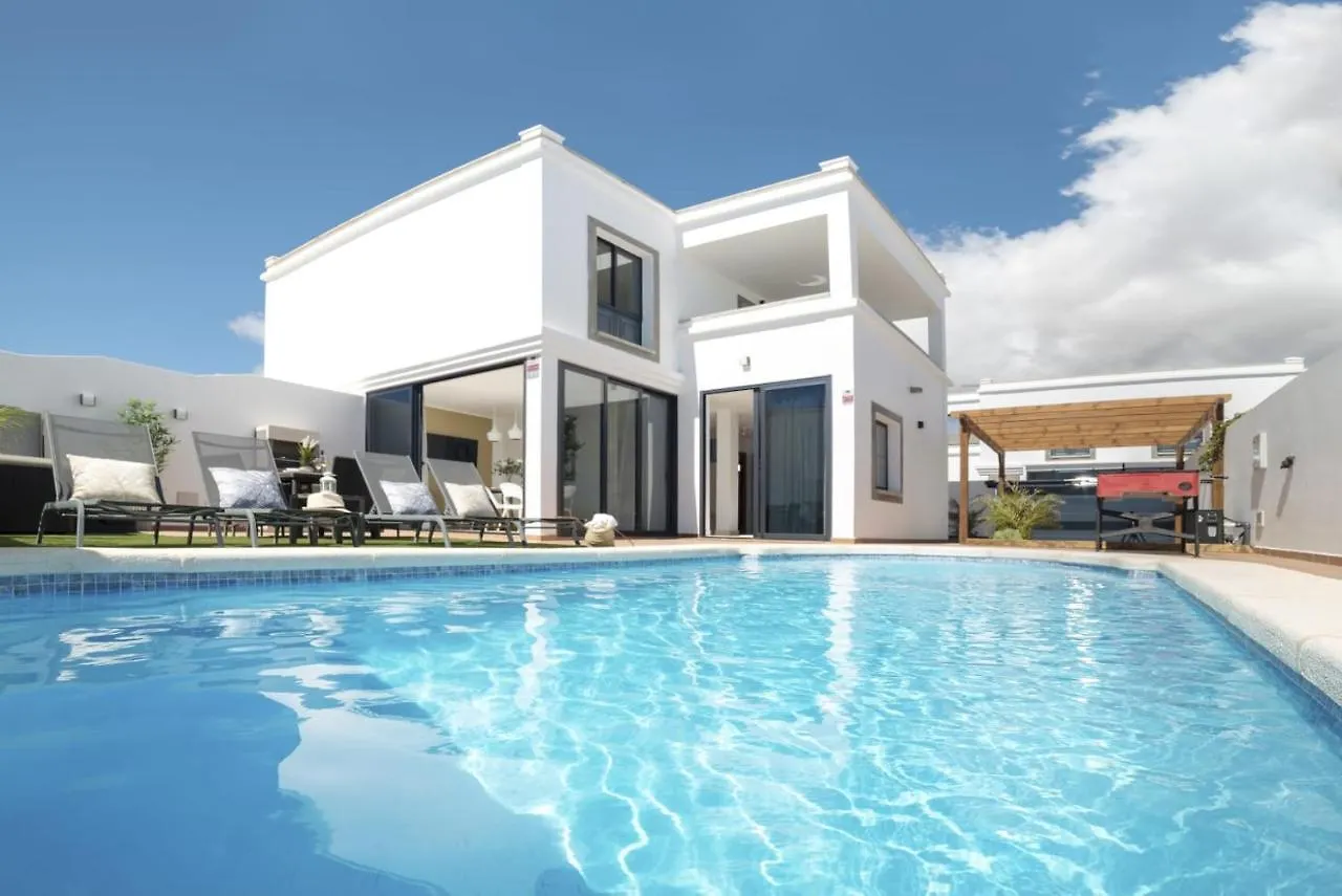 Villa Abeto contacts